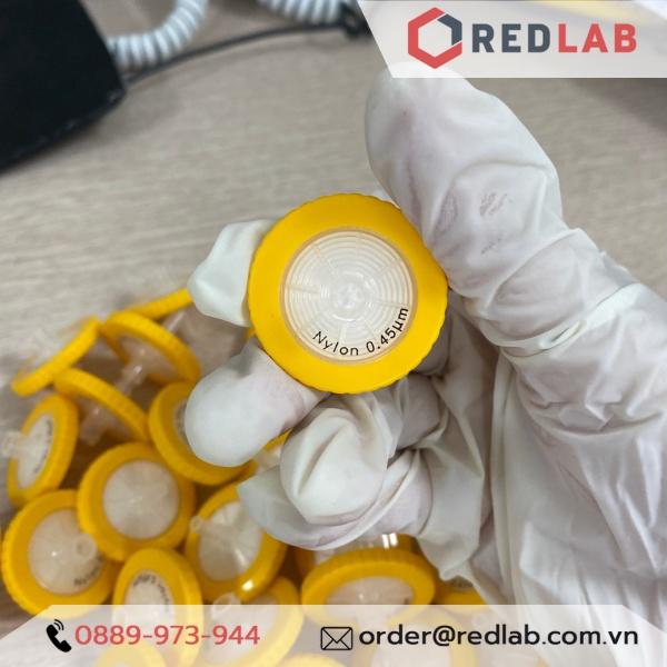 Đầu lọc Syringe Nylon đường kính 33mm, lỗ lọc 0.45um không tiệt trùng Finetech Nylon033N045I