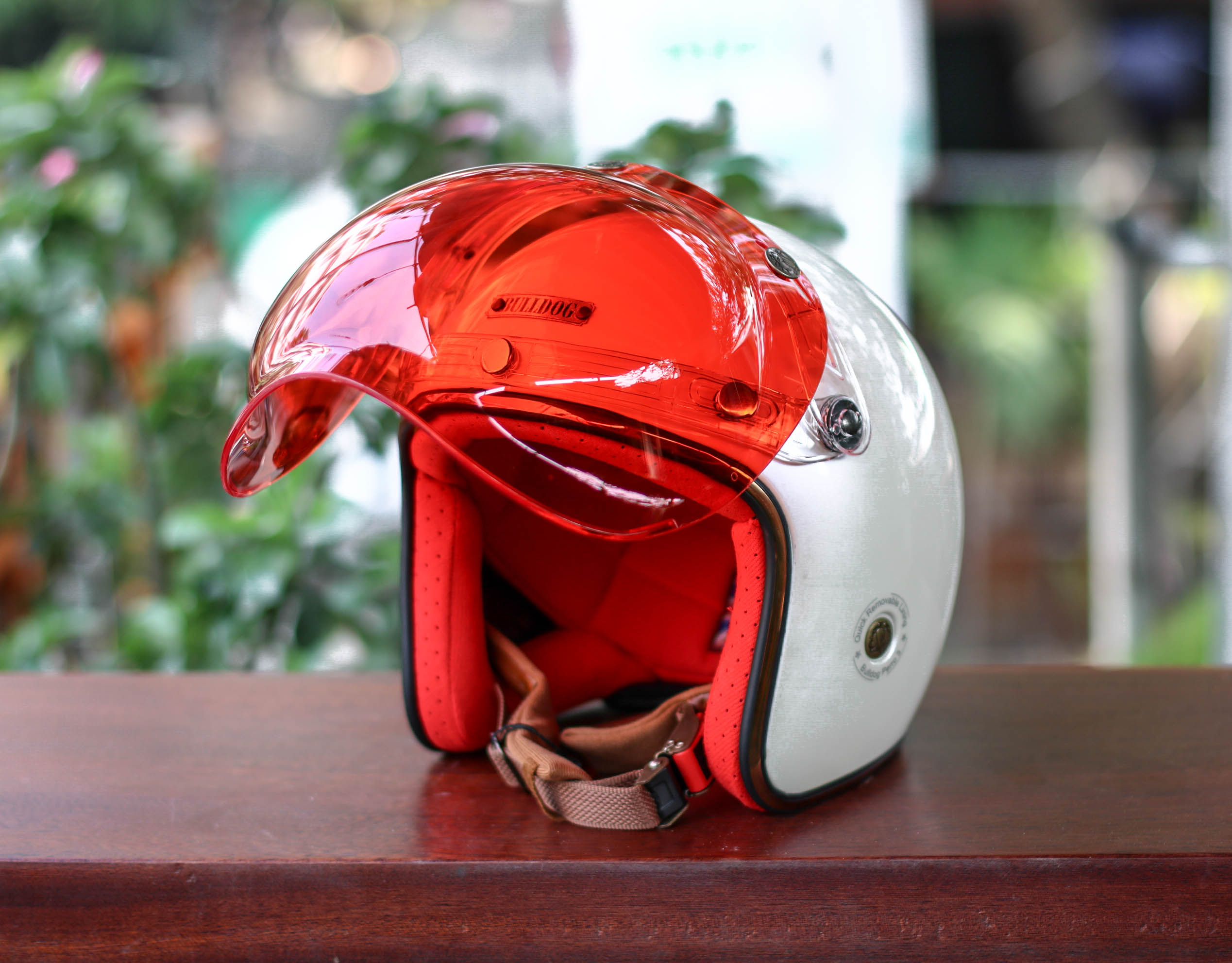 KÍNH CHẮN BULLDOG BUBBLE DẠNG BẦU -GARA20