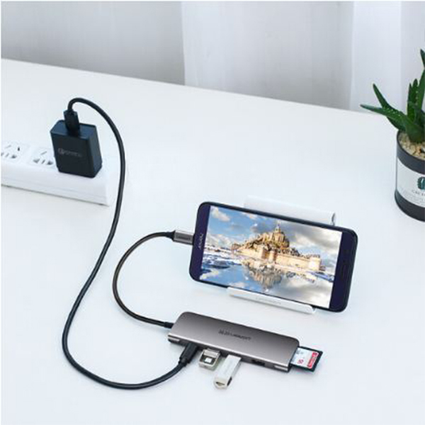 Cáp chuyển đổi USB Type C to Hub USB 3.0 + Khe đọc thẻ nhớ SD/TF Ugreen 50598 chính hãng