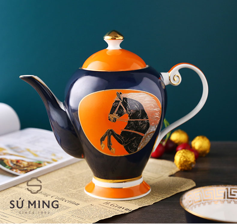 Bộ ấm chén màu cam hình ngựa uống trà bằng sứ cao cấp, sang trọng, giao hàng nhanh.