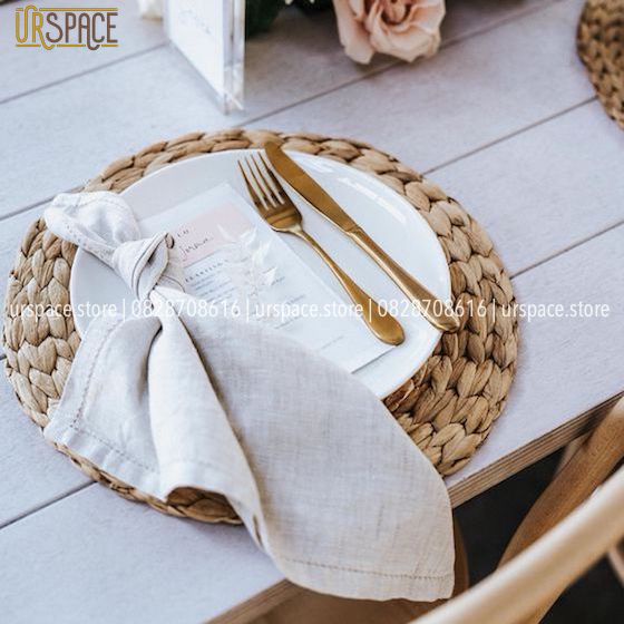 Tấm lót đĩa bàn ăn URSPACE bằng lục bình hình tròn trang trí decor/ ROUND HYACINTH PLACE MAT