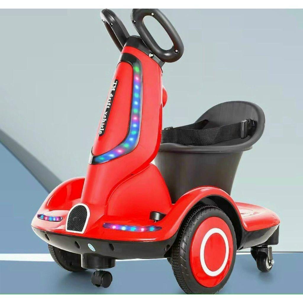 Xe điện trẻ em kèm điều khiển,xe xoay vòng cho bé, thăng bằng 360 độ