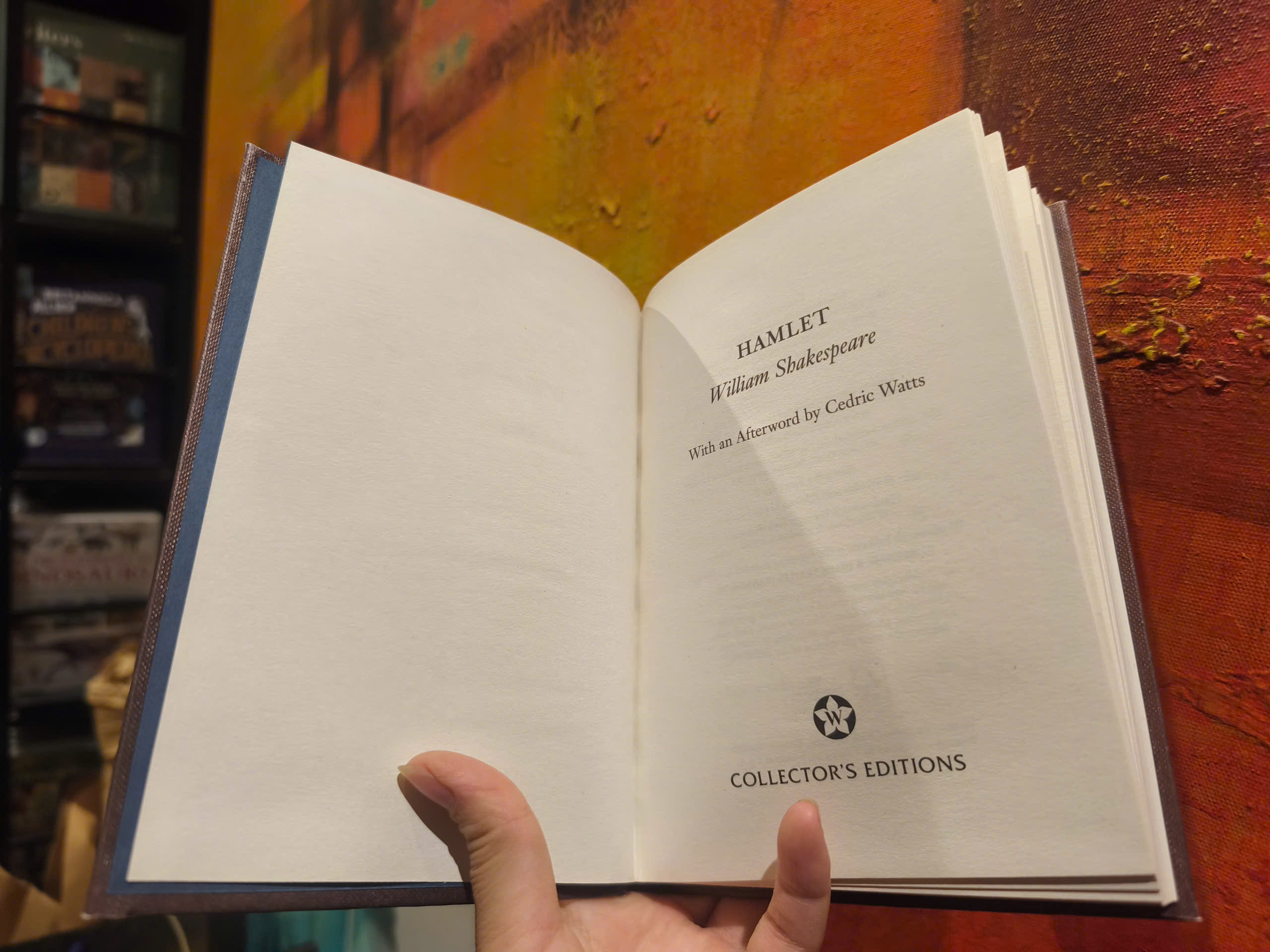 Sách - Hamlet by William Shakespeare - Classics/ Plays /Fiction