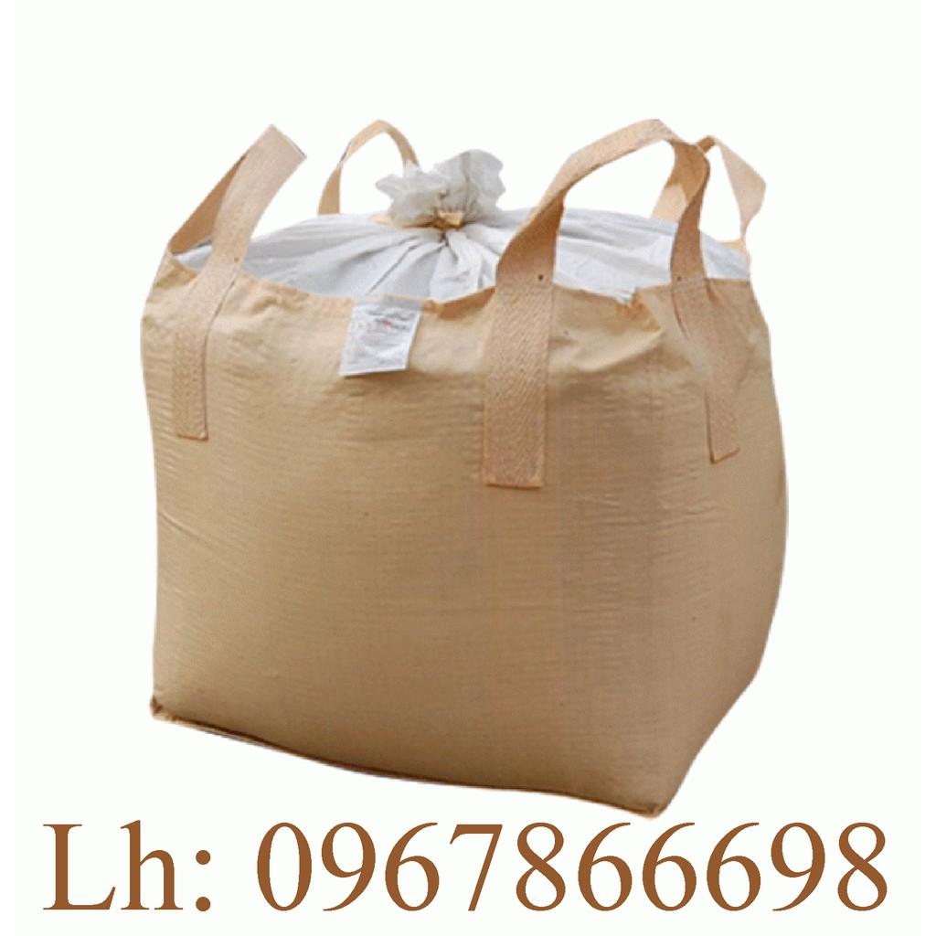 Bao cỏ cho gia xúc có nilon lót trong