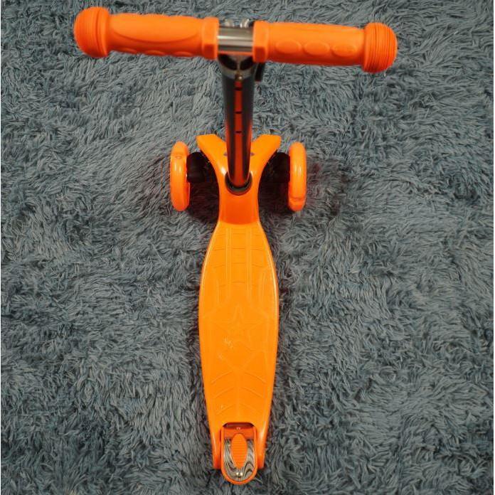 Xe trượt phát sáng vĩnh cửu scooter an toàn cho trẻ em chịu lực 100kg - Xe Scooter M4-3 nhiều màu