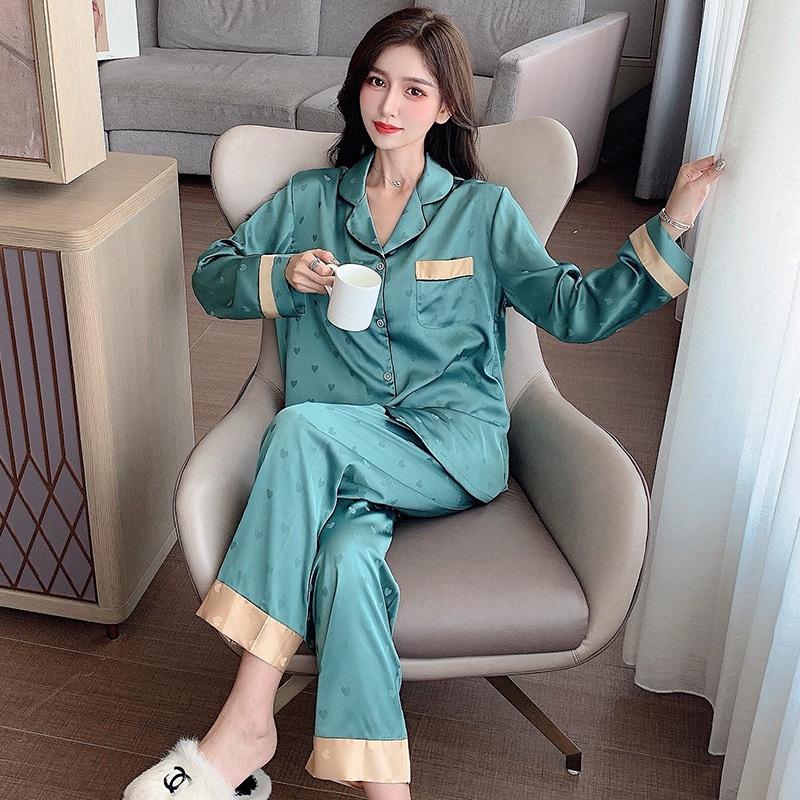 Đồ Bộ Nữ - Đồ Mặc Nhà Dài Tay Vải Lụa Cao Cấp Màu Trơn In Họa Tiết Tim DDLP08
