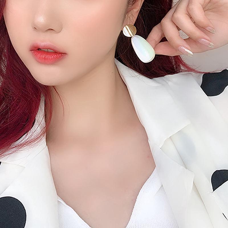 Đôi Khuyên Tai Dài Phối Ngọc Trai Thời Trang Cho Nữ