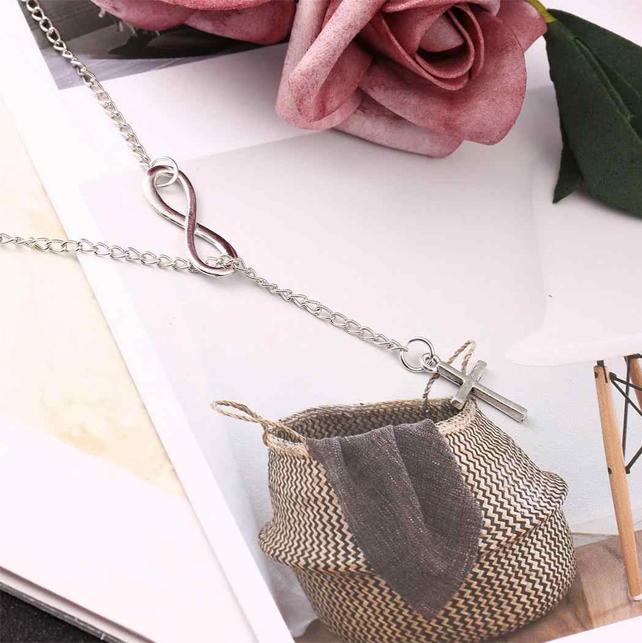 Dây chuyền vòng cổ mặt chữ thập dấu vô cực