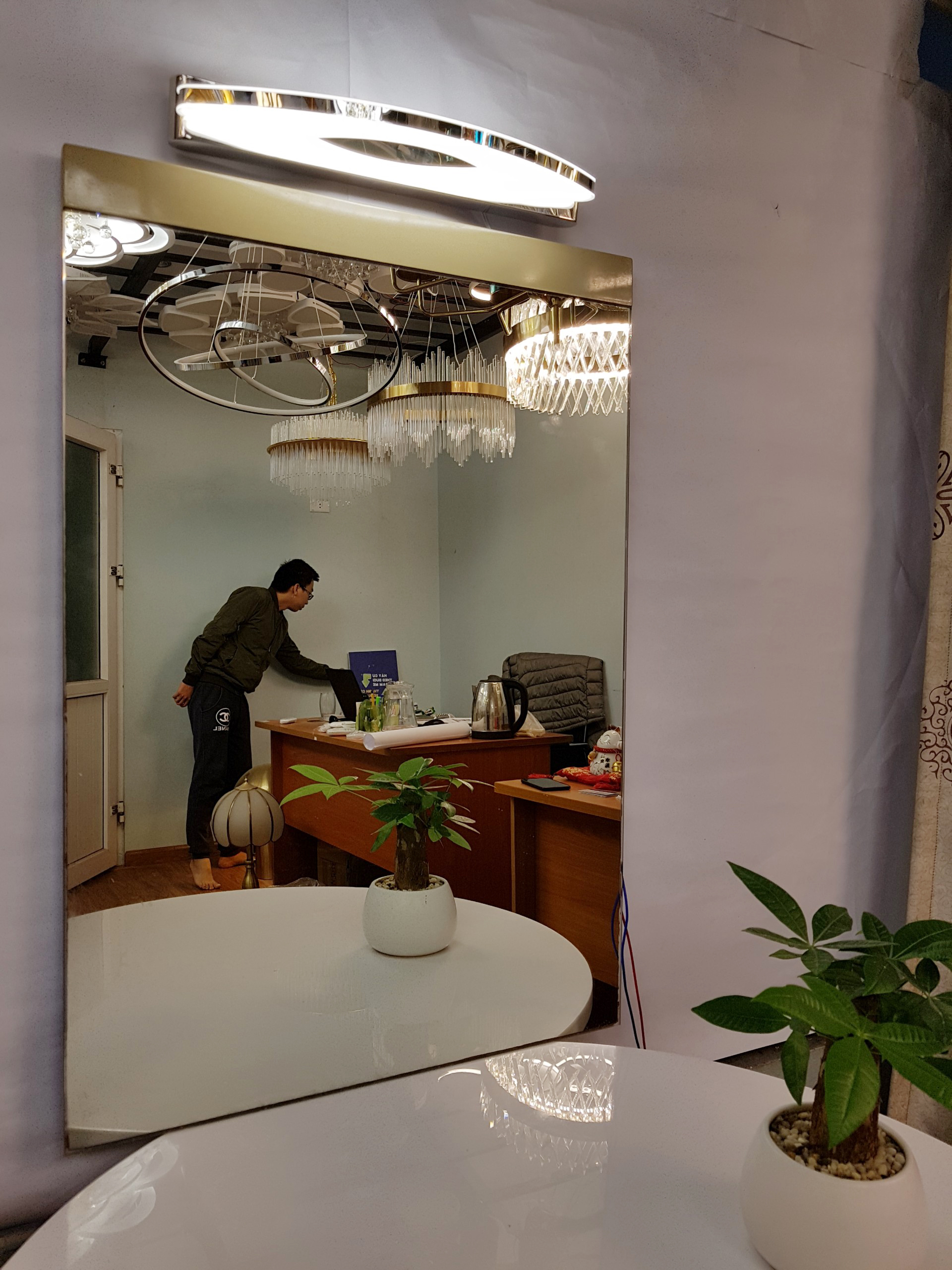 Đèn gương, đèn tranh trang trí phòng tắm hiện đại đẹp  - DG006