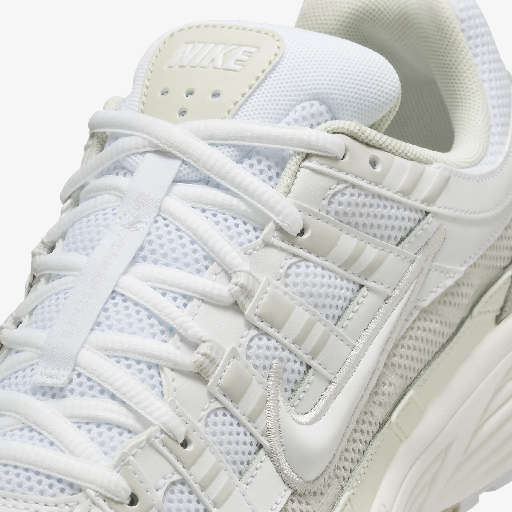 Giày thời trang nam NIKE NIKE P-6000
