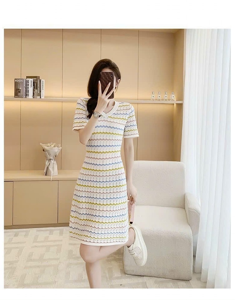 Đầm len phối sọc màu cao cấp