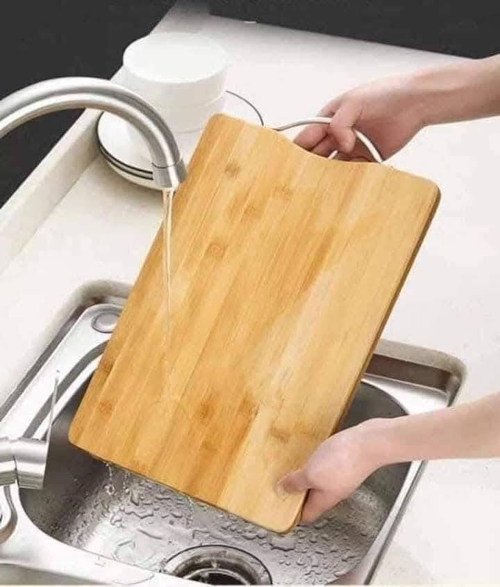 Thớt trúc kháng khuẩn siêu dày có móc treo - Thớt gỗ