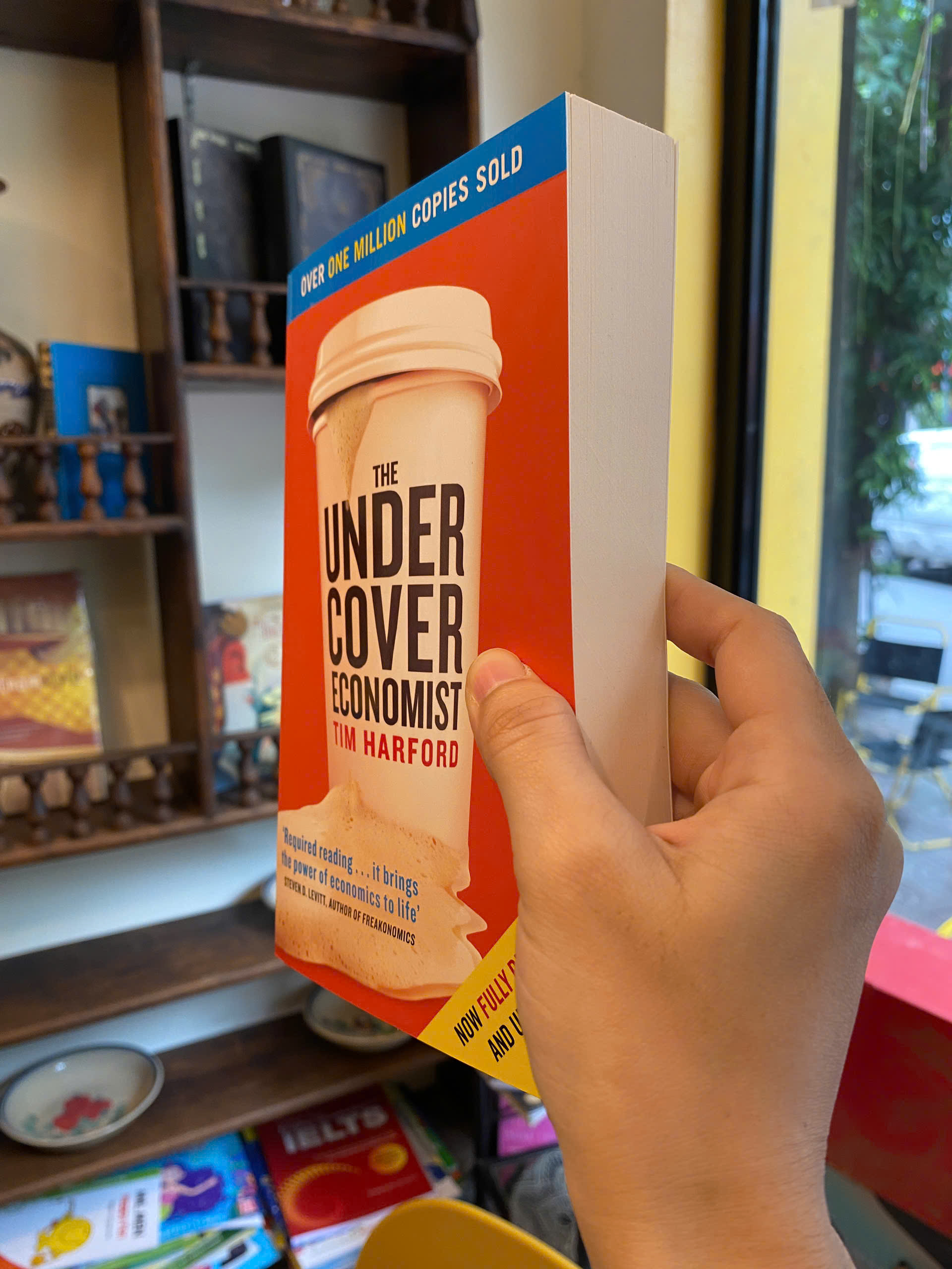 Sách - The Undercover Economist by Tim Harford | Economics & Business / Nonfiction / Ngoại văn