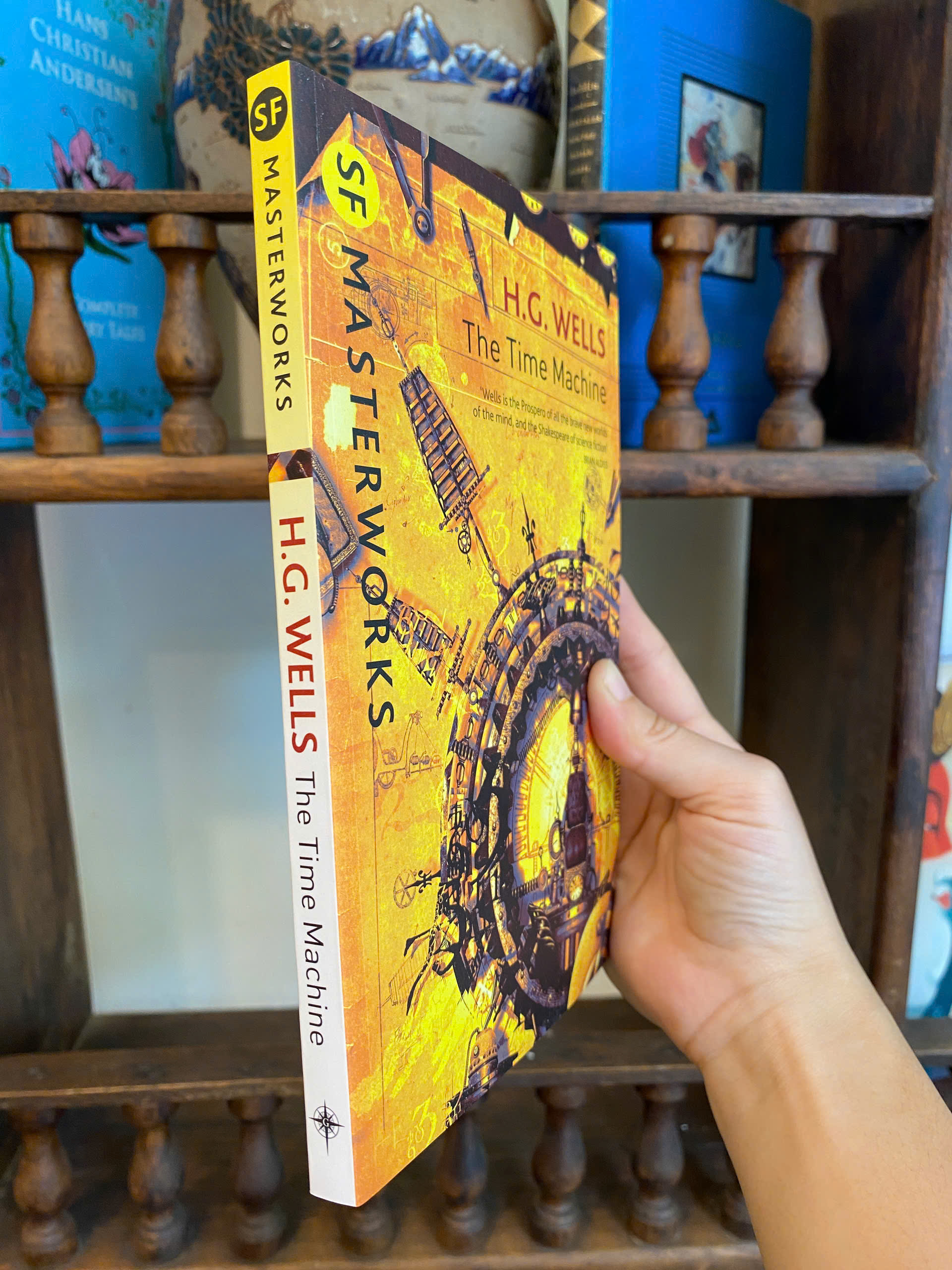 Sách - SF Masterworks: The Time Machine by H.G. Wells | Classics Science Fiction / Ngoại văn