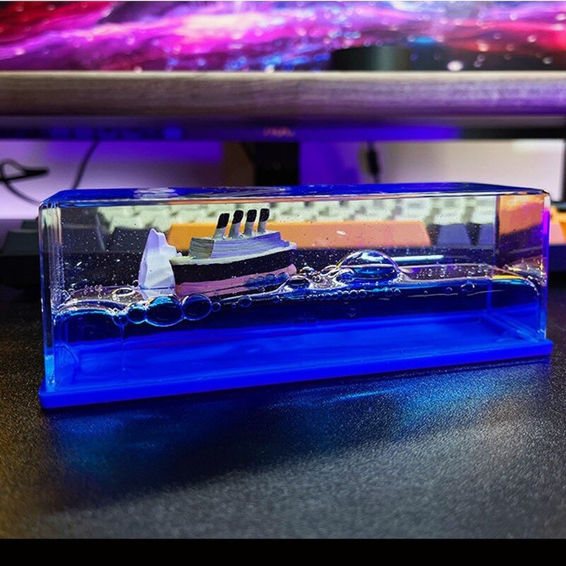 Thuyền Titanic Mô Hình Vượt Đại Dương