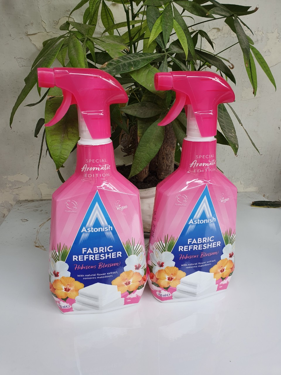 Bình xịt thơm vải và khử mùi hôi Astonish C3430 - PHIÊN BẢN ĐẶC BIỆT