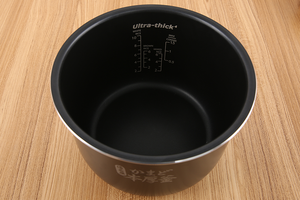 Nồi cơm điện tử Toshiba RC-18DR2PV(K) - 1.8L - Lòng nồi dày 4mm, chống dính - Hàng chính hãng, bảo hành 12 tháng