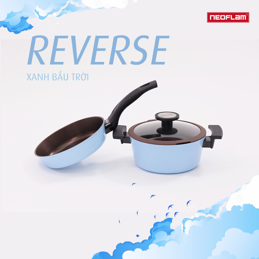 [Hàng chính hãng] Bộ đôi nồi chảo chống dính bếp từ Neoflam Reverse 20cm, phủ chống dính Daikin 4 sao Nhật Bản, nắp vung bằng kính cường lực viền silicone đen. Tráng chống dính bên ngoài màu xanh dương