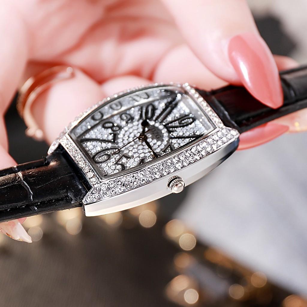 Đồng hồ nữ chống nước mặt vuông dây da thời trang kèm lắc tay xinh xắn - Chọn mua 365