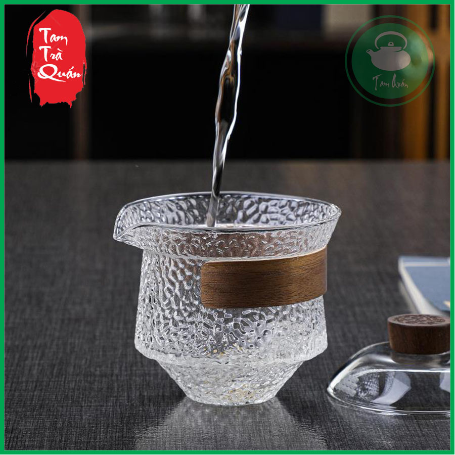 Khải thủy tinh sần núm gỗ 230ml - Dụng cụ thưởng trà