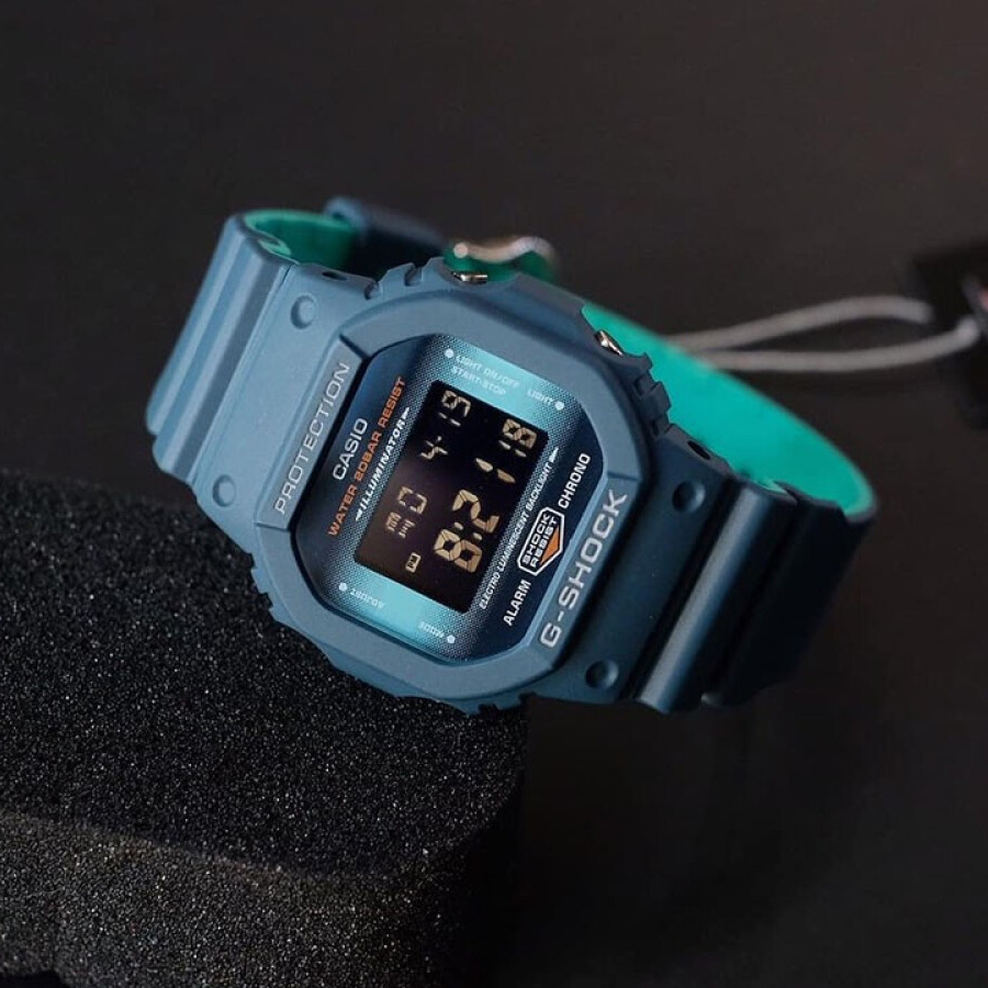 Đồng hồ nam dây nhựa Casio G-Shock chính hãng DW-5600CC-2DR