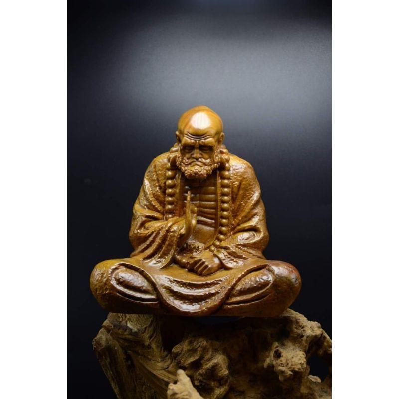 TƯỢNG sư tổ ngồi thiền gỗ vàng thơm