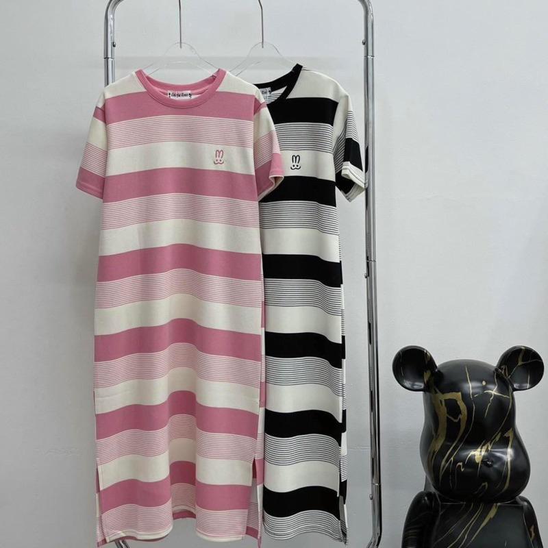 Váy V40, Đầm Suông Kẻ In Hình Tai Thỏ From Rộng, Dáng Dài Chất Cotton