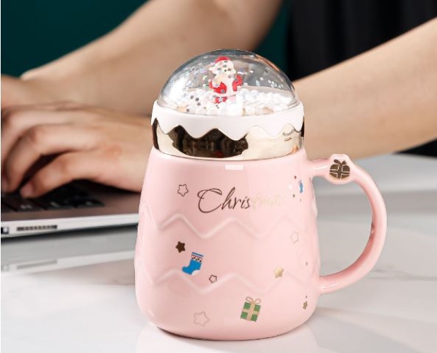 Cốc sứ ông già tuyết