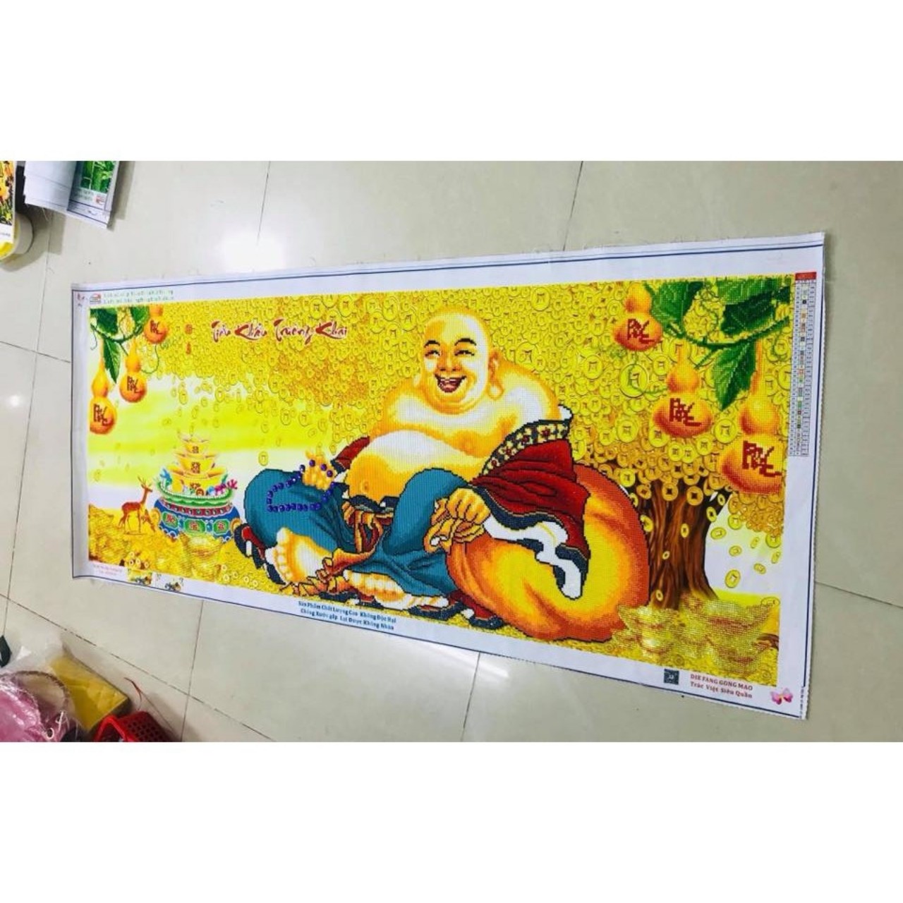 Tranh đính đá Tiểu khẩu trường khai - chưa đính