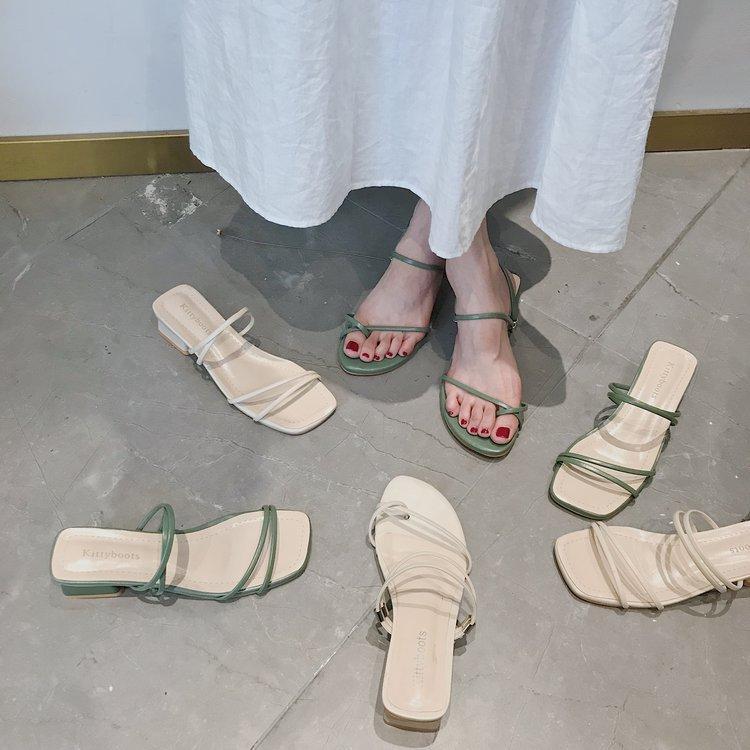 Sandal quai mảnh kiểu dáng Hàn Quốc