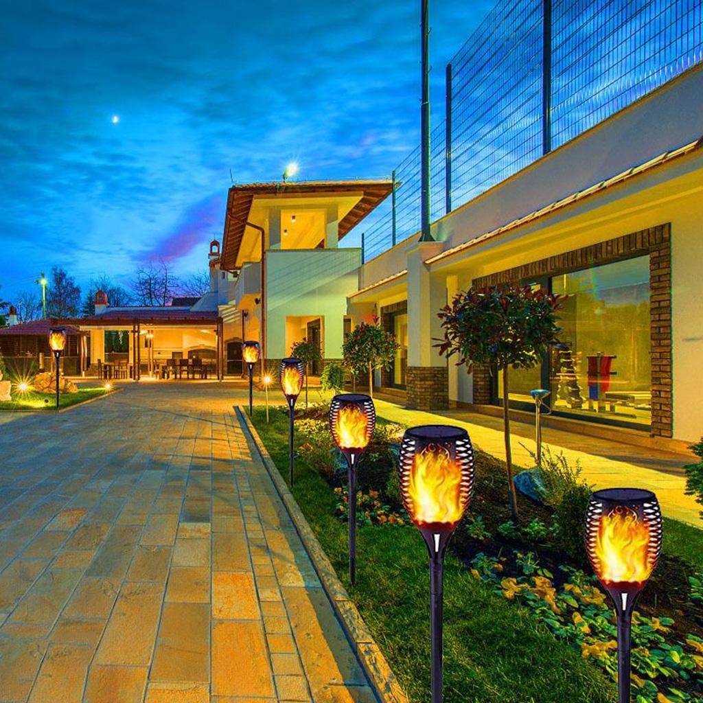 LED Solar Flame Light Outdoor Lawn Light Garden Landscape Torch Light