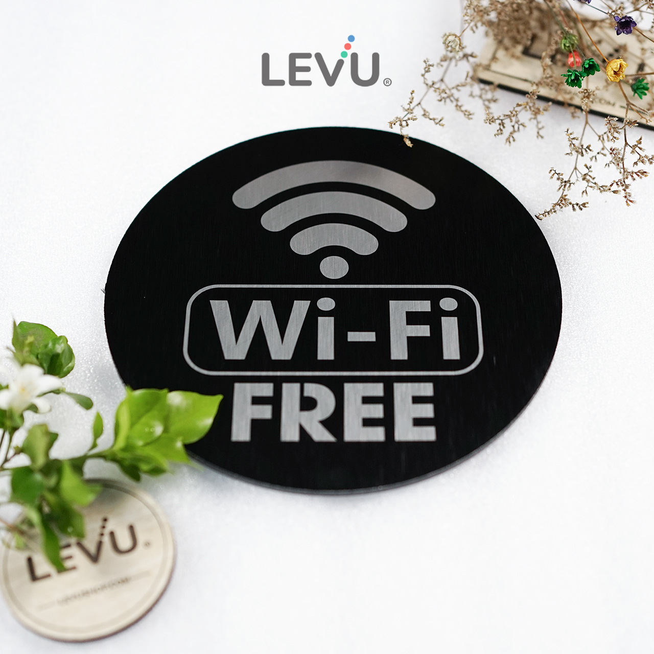 Bảng wifi free nhôm alu đen xước khắc laser kỹ thuật dán tường trang trí