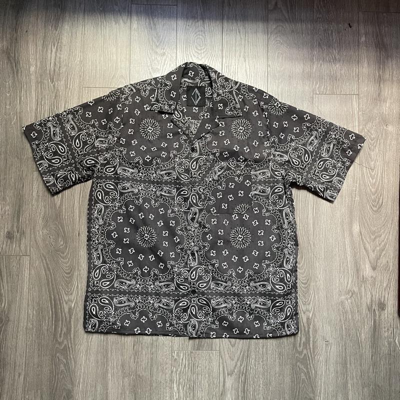 Bộ quần áo “TVD BLACK PAILEY BANDANA”