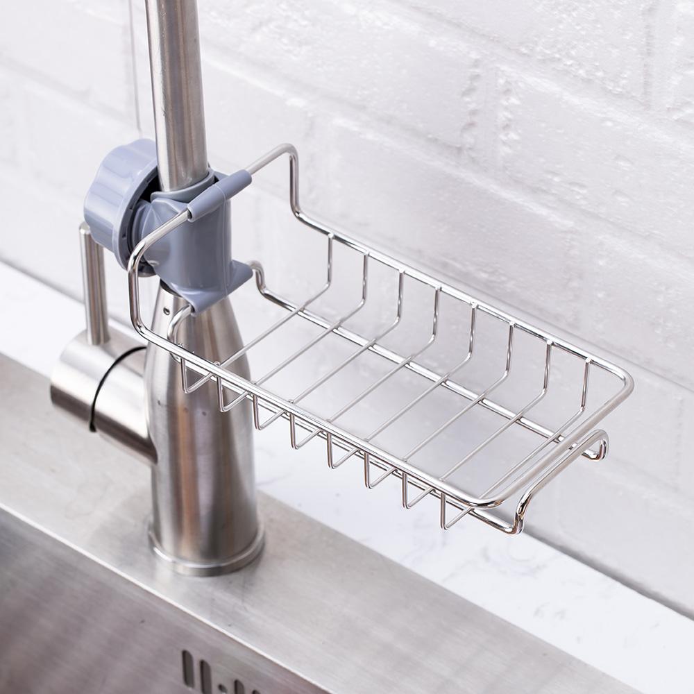 Giá đỡ gắn vòi nước bằng thép không gỉ thiết kế rỗng giúp thông thoáng và thoát nước