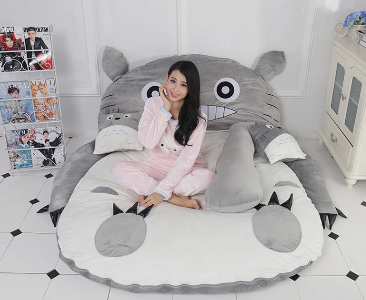 Đệm lười Totoro 1m4x2m cao cấp A làm bằng hạt xốp êm ái