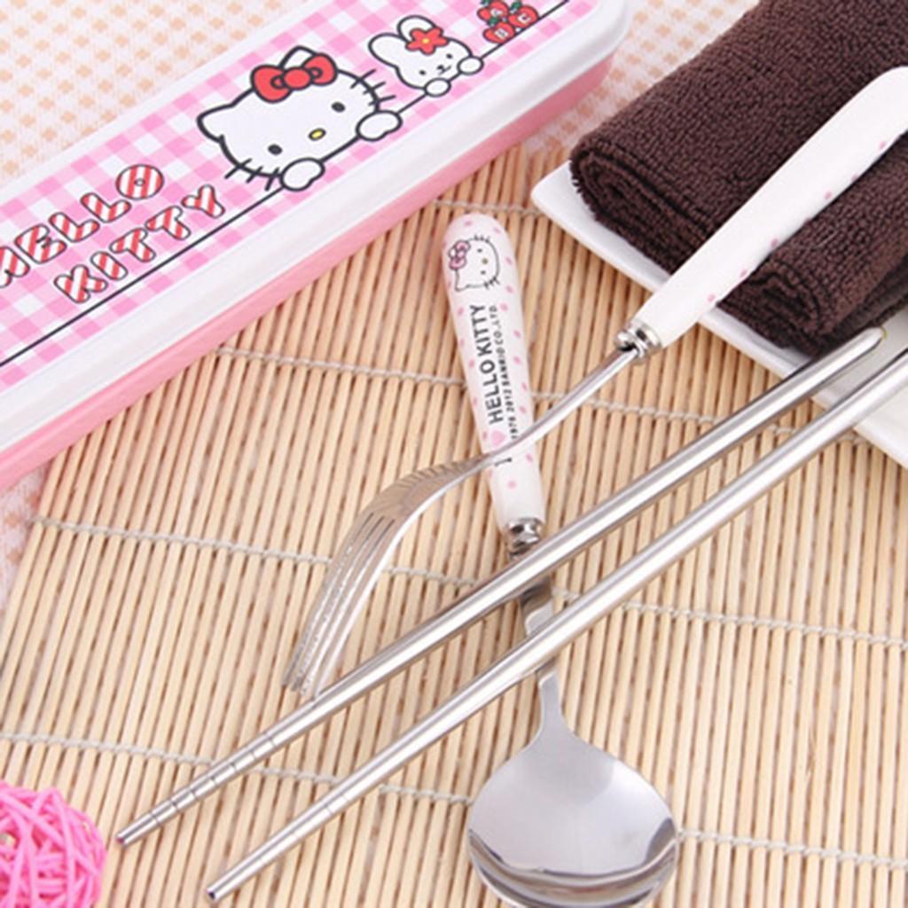 Hộp muỗng nĩa đũa mang đi Hello Kitty PINK221 màu hồng xinh xắn