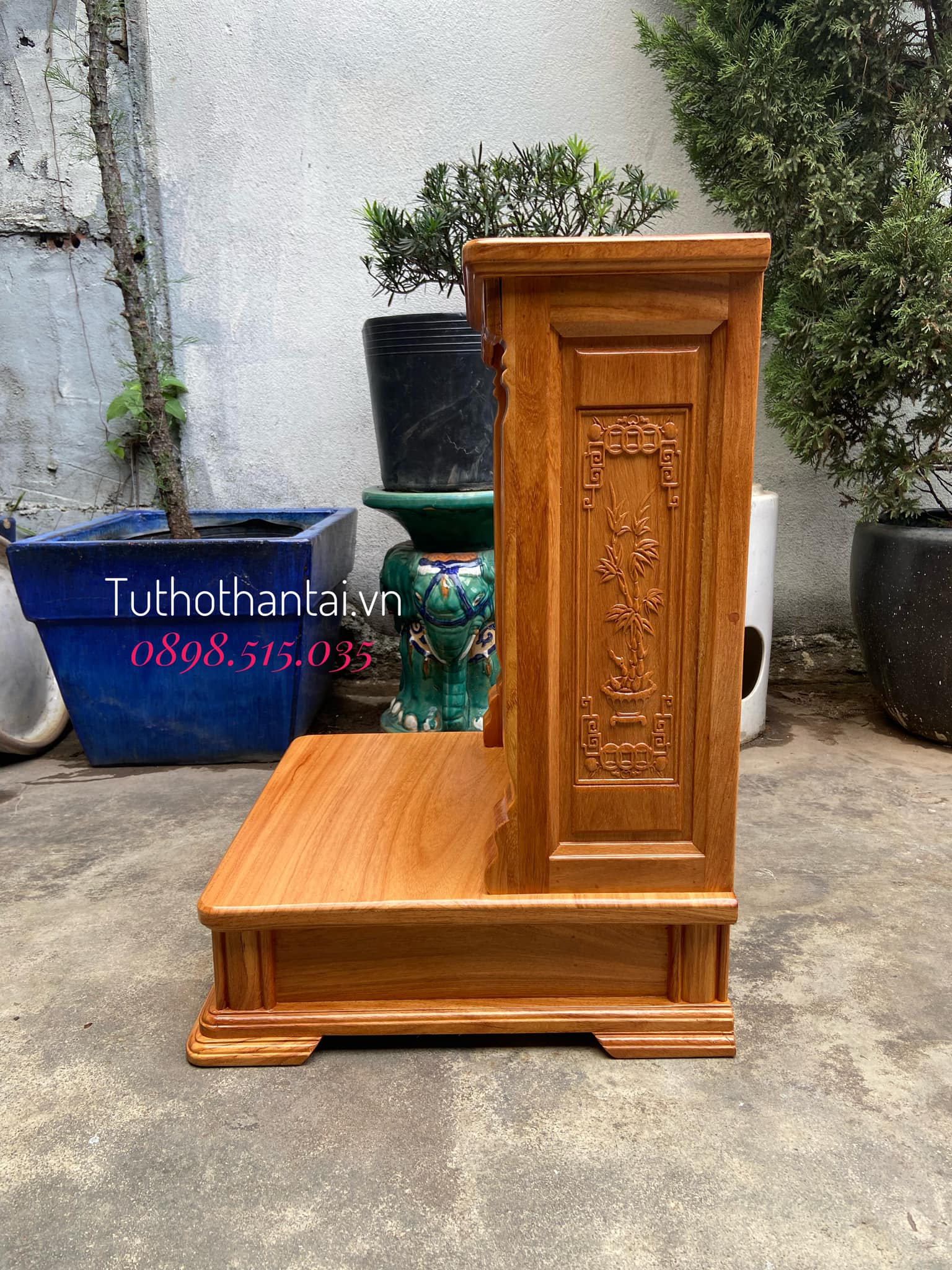 Bàn thờ thần tài ông địa mẫu hiện đại mới nhất 48 x 68cm - Gỗ Gõ Đỏ