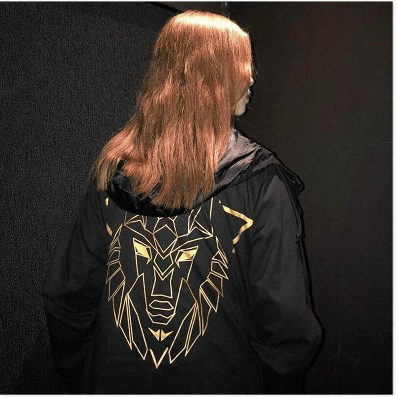 ÁO KHOÁC DÙ BOMBER,THIẾT KẾ HỌA TIẾT SIÊU NGẦU,CHẤT LIỆU VÃI THOÁNG MÁT THỜI TRANG VINA 1HIT FASHION