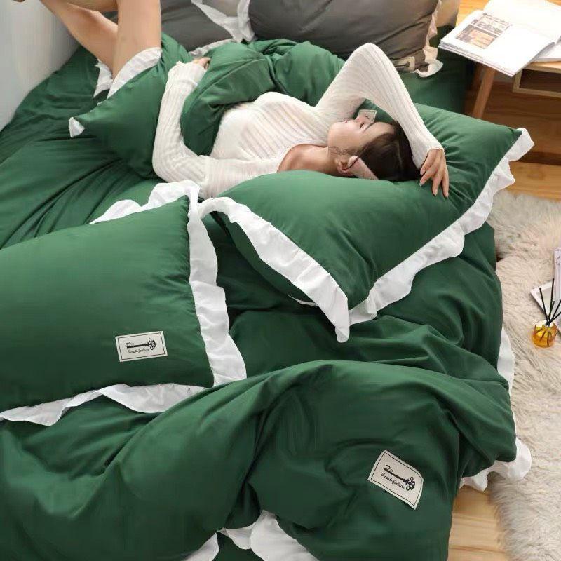 Sét 4 Món Chăn Ga Gối Cotton TC Viền Bèo Trắng Dài Pp3051