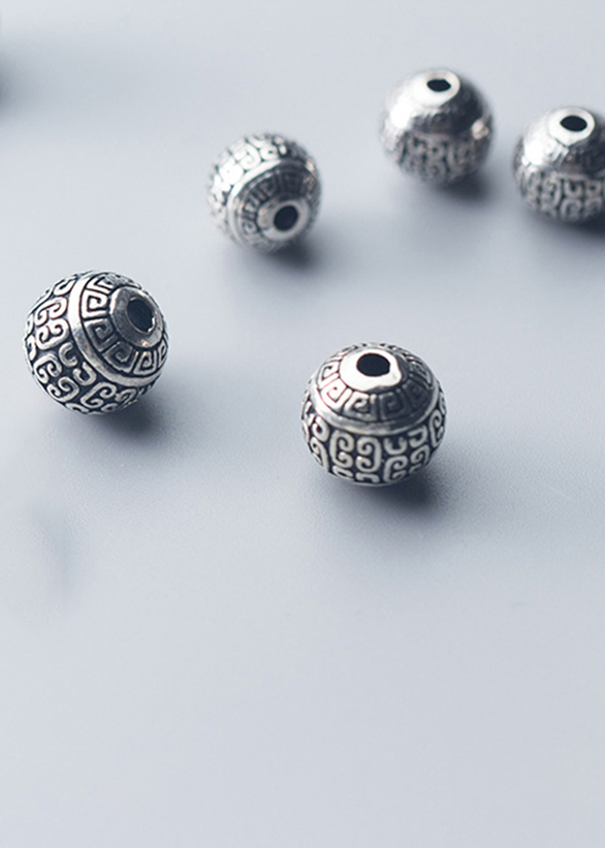 Charm bạc tròn hoa văn - Ngọc Quý Gemstones - 10mm