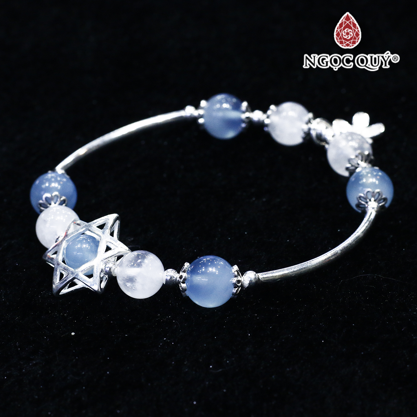 Vòng thạch anh ưu linh trắng phối aquamarine charm bạc - Ngọc Quý Gemstones