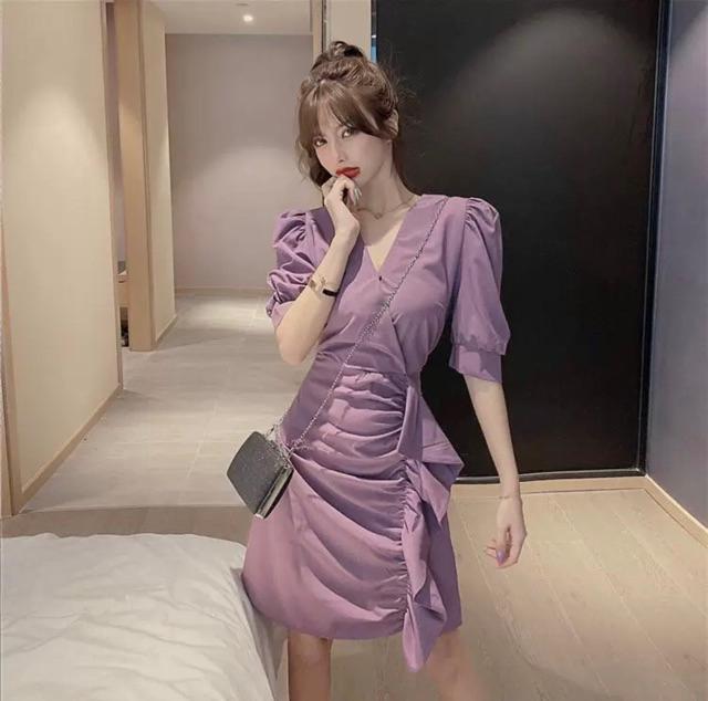 Đầm nhún bèo tầng kết hợp xếp nếp