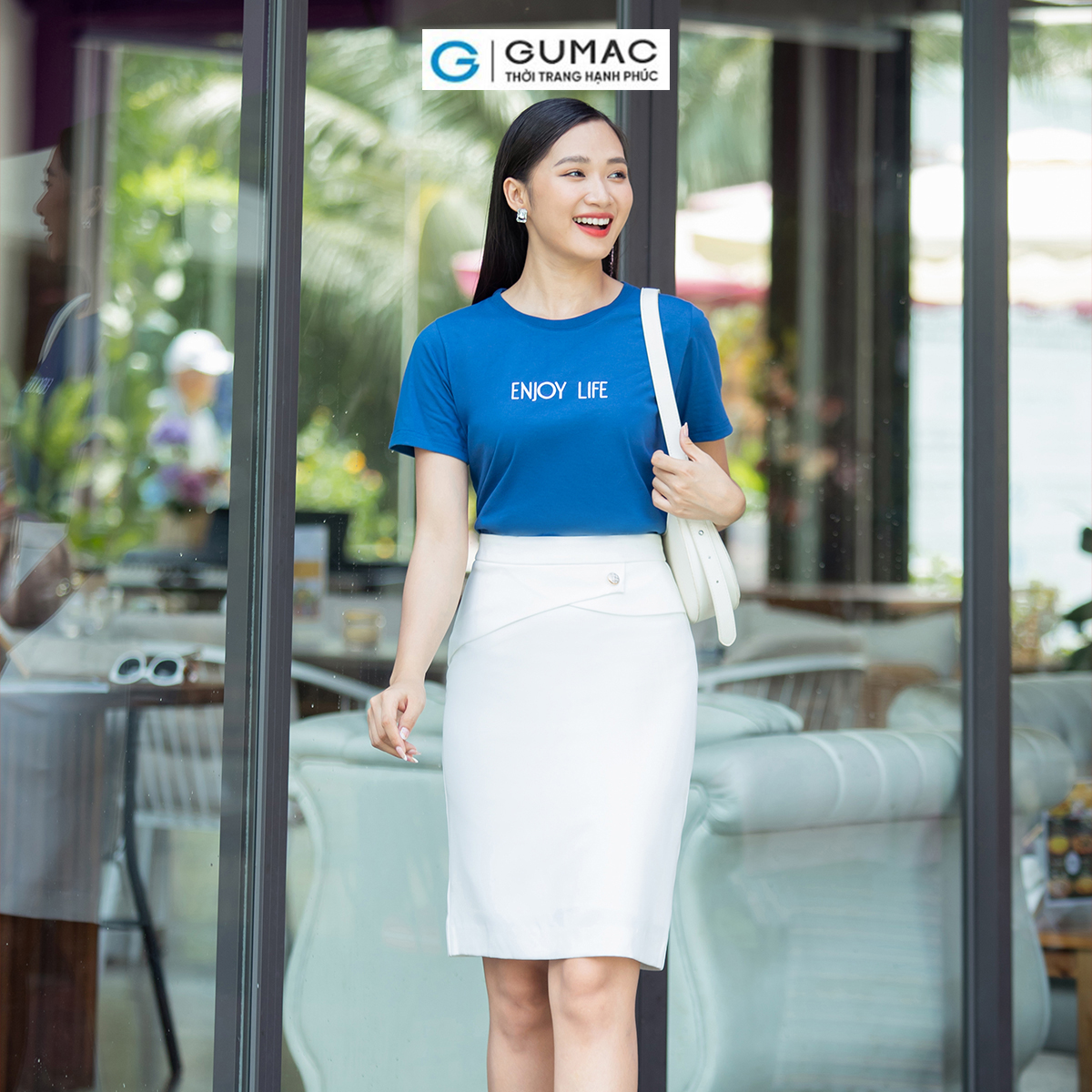 Áo thun nữ cotton tay ngắn cổ tròn thêu chữ trẻ trung năng động thời trang GUMAC ATD07061