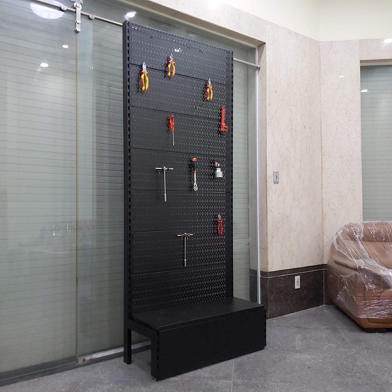 Kệ treo dụng cụ trưng bày chuyên nghiệp màu đen