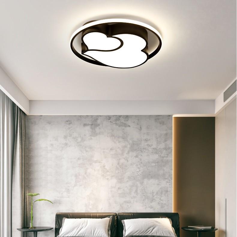 Đèn trần trang trí nội thất hiên đại với 3 chế độ ánh sáng - kèm điều khiển từ xa - .