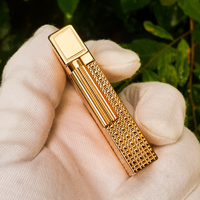 Vỏ Hột Quẹt Bật Lửa Upon Họa Tiết Ô Vuông Mini Sang Trọng D29V Màu Vàng - Dùng Gas Đá Cao Cấp