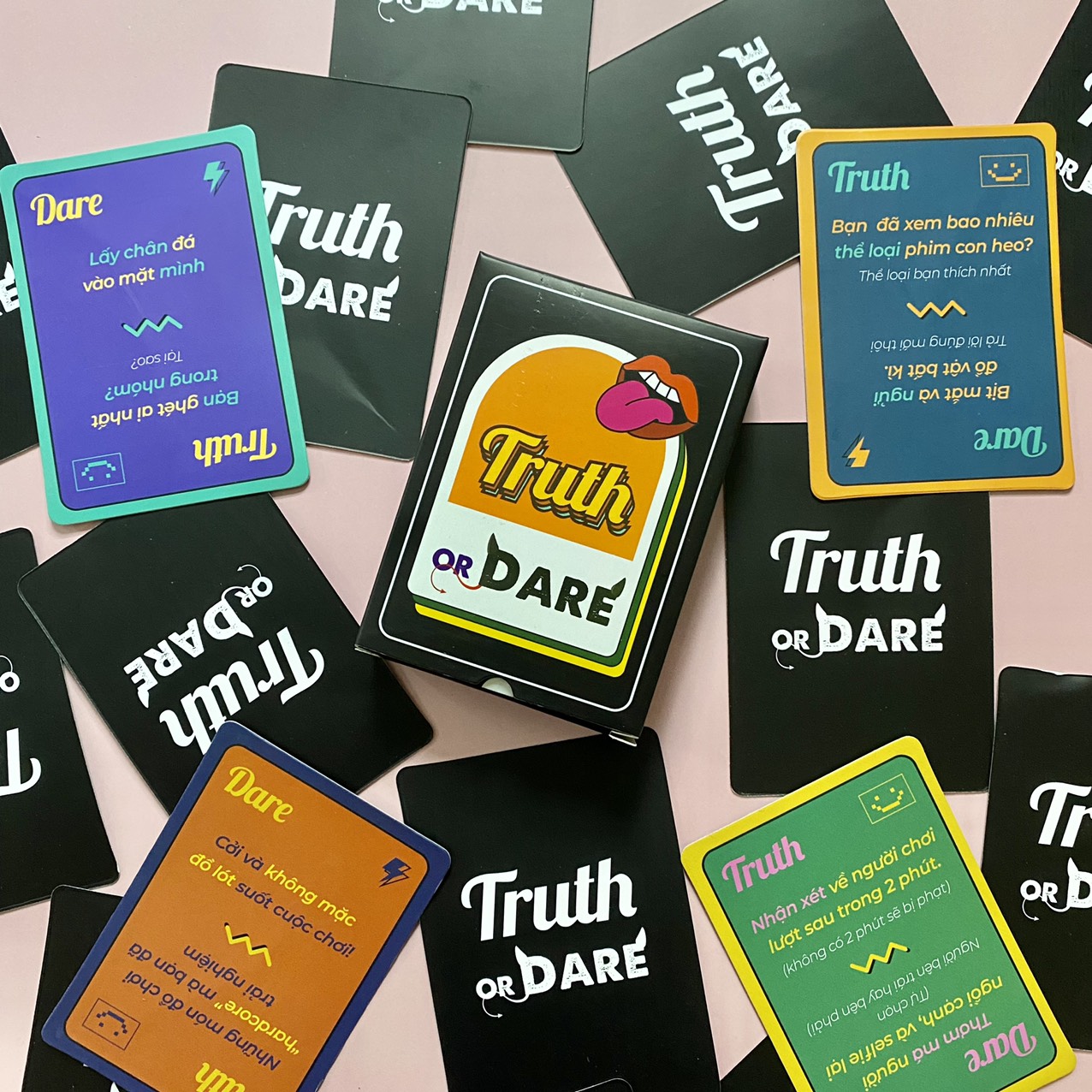 Bộ bài drinking game truth or dare thách hay thật huệ cho nhóm bạn vui nhộn 52 lá