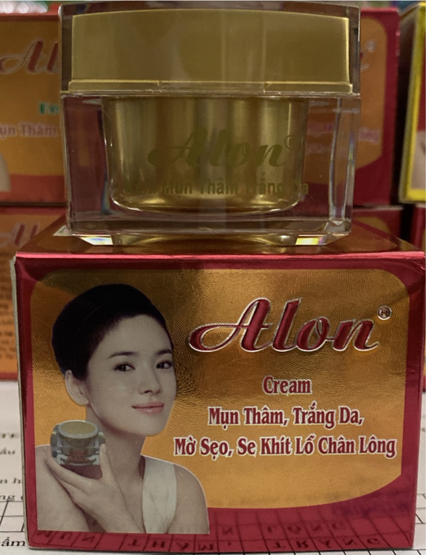 Cream mụn thâm, trắng da, mờ sẹo, se khít lỗ chân lông