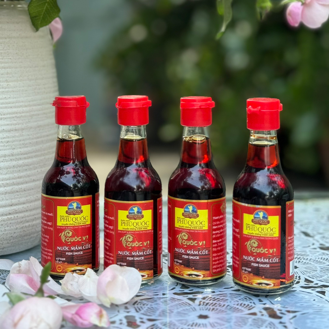 Set 2 Chai Nước Mắm Cốt Phú Quốc - Quốc Vị Độ Đạm 40N Chai Thủy Tinh 60ml Cá Cơm