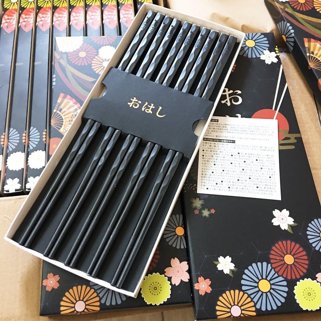 Set 5 đôi Đũa ăn Shikisai Nhật Bản hoa Đào, nhựa kháng khuẩn sợi thuỷ tinh chịu nhiệt tới 260 độ C